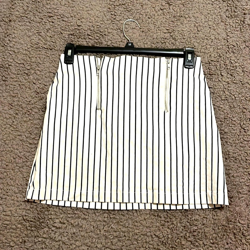 Skirt large forever 21